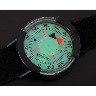 3. Suunto M-9 Kompas magnetyczny nawigacyjny Czarny, Biały