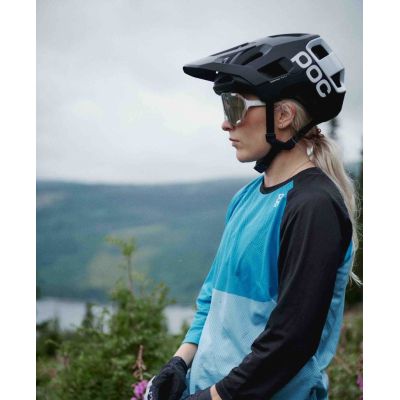3. Kask POC Kortal Race MIPS black roz.M/L