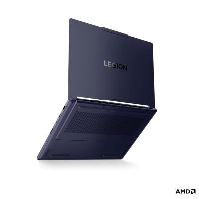 8. Lenovo Legion 7 15ASH11 15,3" Ryzen AI Max+ 392 64GB 1TB SSD Win11 AMD 83V90001PB