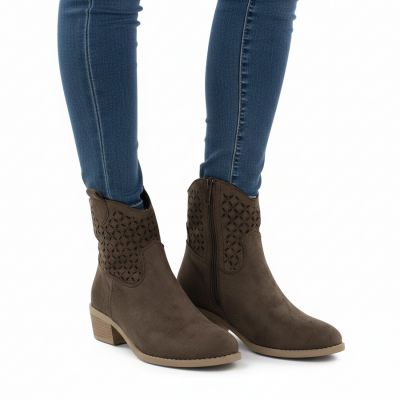 4. Botki damskie kowbojki ażurowe brązowe Jezzi  RMR2353-16