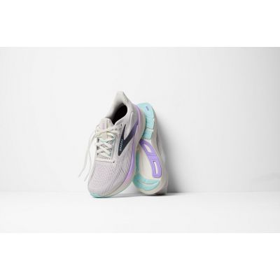 9. Buty do biegania Brooks Running Revel 8 W 1204561B160.100