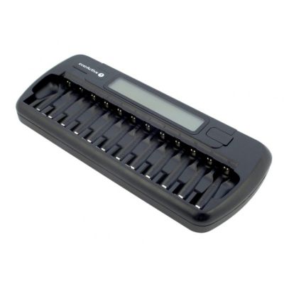 3. Ładowarka everActive NC-1200 (Brak danych)