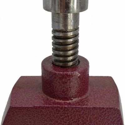 3. AWTOOLS AW24305 imadło stołowe