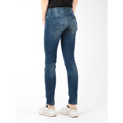 3. Spodnie jeansowe Wrangler Hailey Slim W W22T-XB-23C