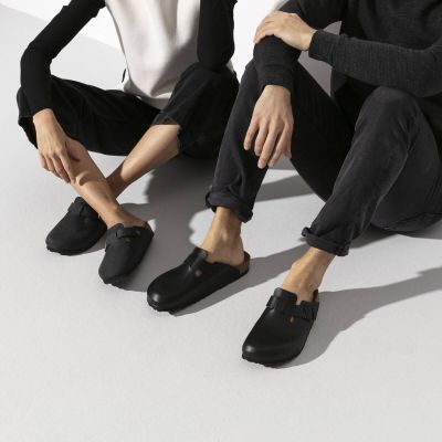4. Chodaki damskie/męskie Birkenstock Boston Black olejowana skóra klapki narrow wąskie (0059463)