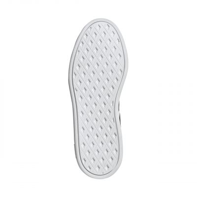 6. Buty adidas Breaknet Sleek Jr JQ3056