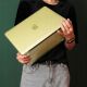 11. Etui Tech-Protect SmartShell na McBook Neo 13" - przezroczyste
