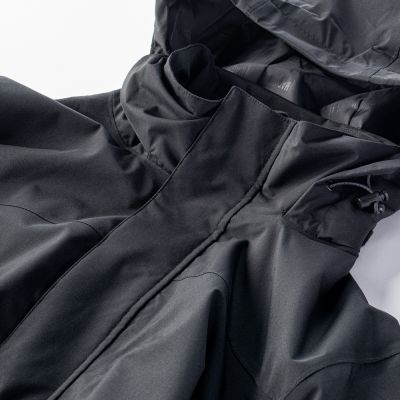 4. Kurtka przejściowa Magnum Otri M