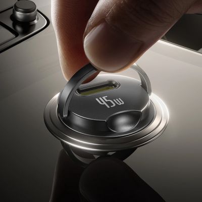 11. Ładowarka samochodowa Baseus PrimeTrip VP2 45W USB-C z kablem 60W USB-C do USB-C 1m - czarna