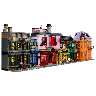 5. LEGO Harry Potter 75978 Ulica Pokątna