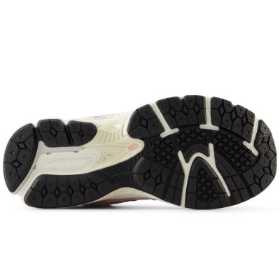 4. Buty New Balance Jr GC2002FC