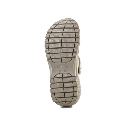 8. Klapki Crocs Mega Crush Sandal 207989-2Y2 