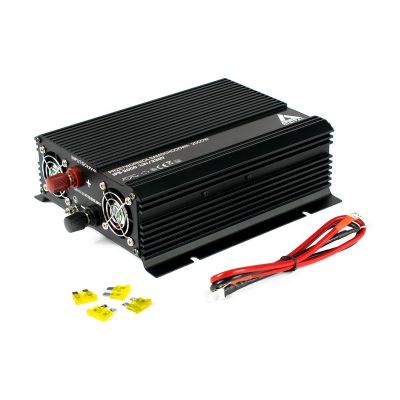 6. Samochodowa przetwornica napięcia 12 VDC / 230 VAC IPS-2000 2000W