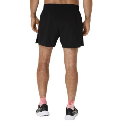 2. ASICS Core 5IN Short 2011D214-001 Czarne L