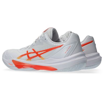 4. Buty Asics SKY ELITE FF 3 1052A075 104