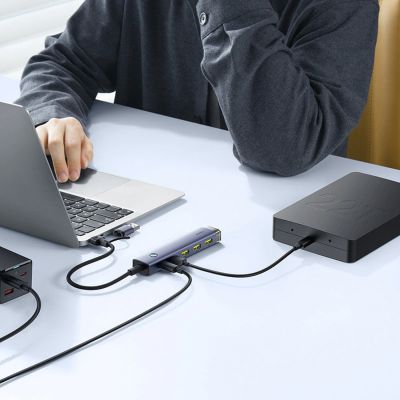 9. Hub USB-A/USB-C Baseus UltraJoy Series 4xUSB-A 3.1 1xUSB-C 5V - szary