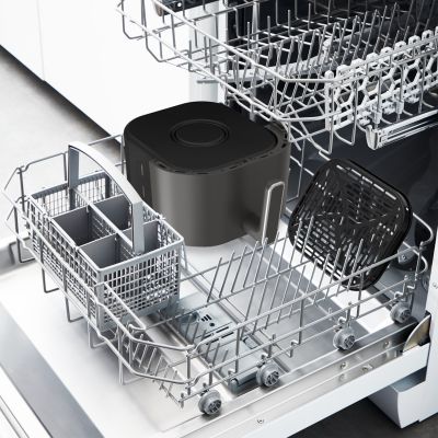 9. Frytkownica beztłuszczowa TEFAL EY832HE0