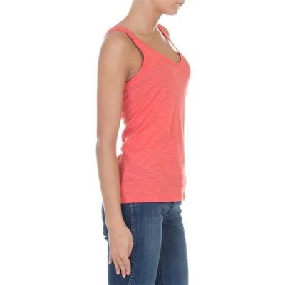 10. Wrangler Essential Tanks W7244GRHJ