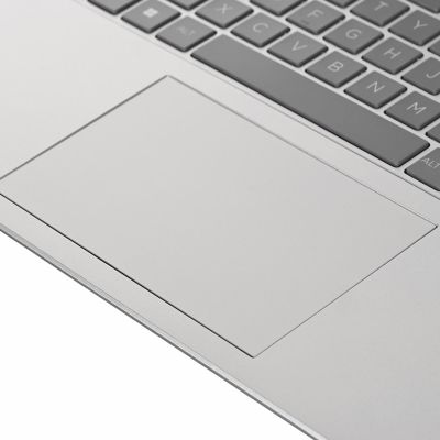 8. HP 15-fc0043ny Ryzen 3 5425U 15.6"FHD 8GB DDR4 SSD256 Vega 6 Win11 Natural Silver 2Y
