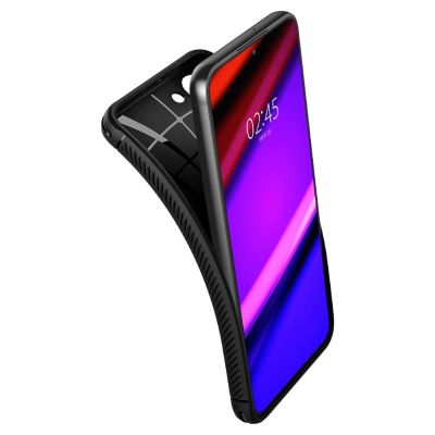 13. Etui Spigen Rugged Armor na Samsung Galaxy S22 - czarny mat