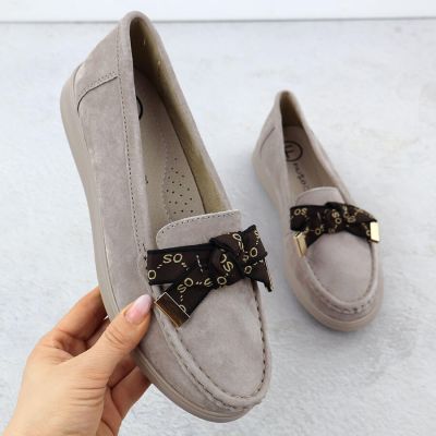 9. Półbuty zamszowe Filippo W DP6457 PAW594B