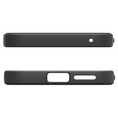 5. Etui Spigen Liquid Air na Google Pixel 9A - czarny mat