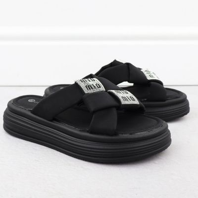 3. Klapki damskie na platformie z cyrkoniami czarne Potocki 16347