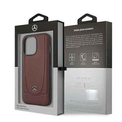 8. Etui Mercedes New Urban Line na iPhone 13 / 13 Pro - czerwone