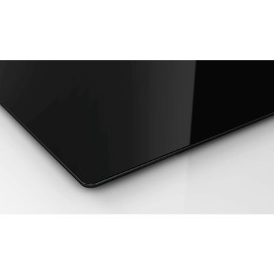 3. Płyta ceramiczna BOSCH PKE611FP2E