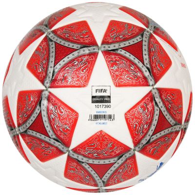 8. Piłka adidas WUCL PRO JW1325