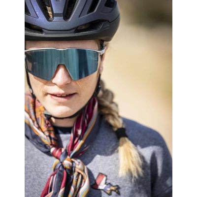 2. Okulary Julbo Edge - błyszczący Silver / biały| Spectron 3Cf