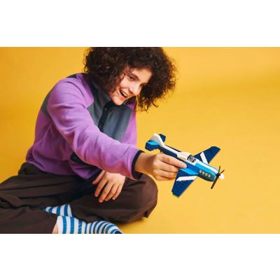 12. LEGO CREATOR 3w1 31160 Statek powietrzny: samolot wyścigowy