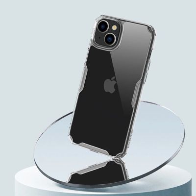 7. Pancerne etui do iPhone 15 Pro Max Nillkin Nature Pro - białe