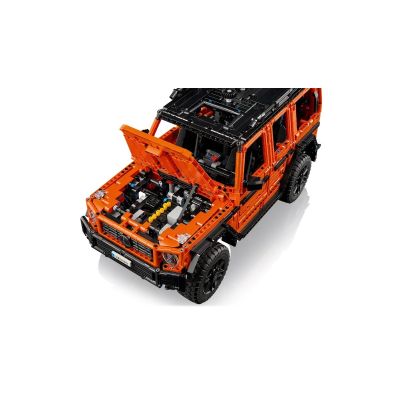 6. LEGO Technic 42177 Mercedes-Benz G 500 PROFESSIONAL Line