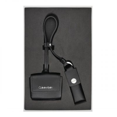 7. CALVIN KLEIN ETUI NA SŁUCHAWKI POUCH DANGLE