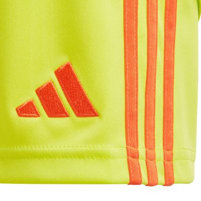 10. Spodenki adidas Tiro 24 Jr IT2421