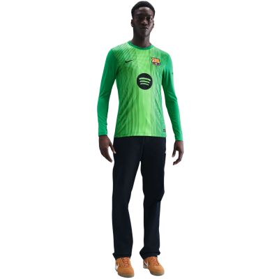 6. Koszulka męska Nike FC Barcelona 2025/26 Stadium Goalkeeper zielona HQ0477 311