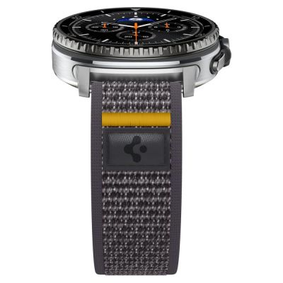 6. Pasek Spigen Athlex Air na Samsung Galaxy Watch 40 / 44 / 46 mm - szary