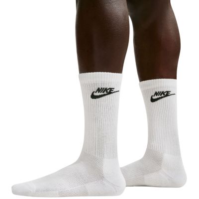 8. Skarpety Nike Everyday Elevated 3 pary białe IH8522 901