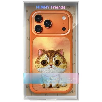 7. Etui Nimmy Big Eyed Pet 2.0 Cat na iPhone 17 Pro - pomarańczowe