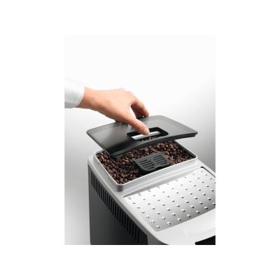 19. Ekspres ciśnieniowy automatyczny DeLonghi Magnifica S ECAM 22.110.SB (1450W; kolor srebrny)