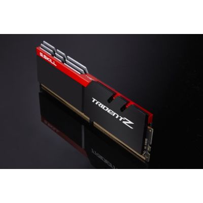 6. Pamięć RAM G.Skill TridentZ Series - DDR4 - 16 GB: 2 x 8 GB - DIMM 288-pin - unbuffered