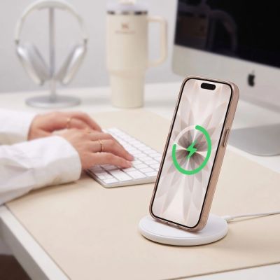 9. Etui Tech-Protect MagZero MagSafe na iPhone 17 - beżowo-brązowe matowe