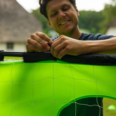 9. VIRTUFIT BRAMKA PIŁKARSKA Z MATĄ DO STRZELANIA - 215 X 150 CM