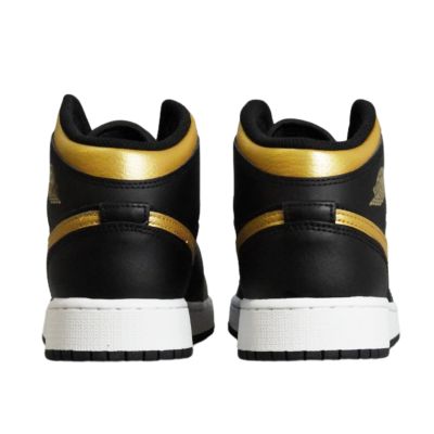 8. Buty do koszykówki Air Jordan 1 Mid Junior (GS) Black/Metallic Gold - DQ8423-071