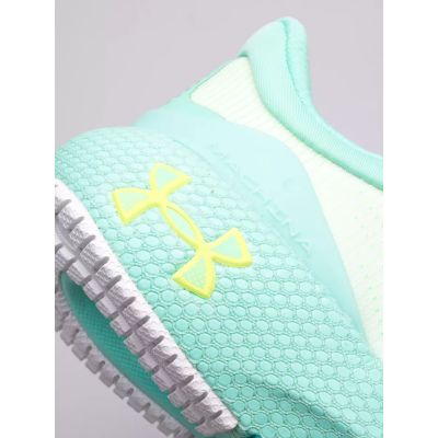 8. Buty damskie UNDER ARMOUR Machina Breeze 3026264-100