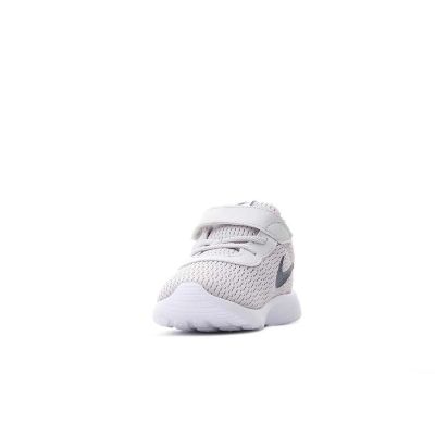13. NIke Tanjun (TDV) 818383 015