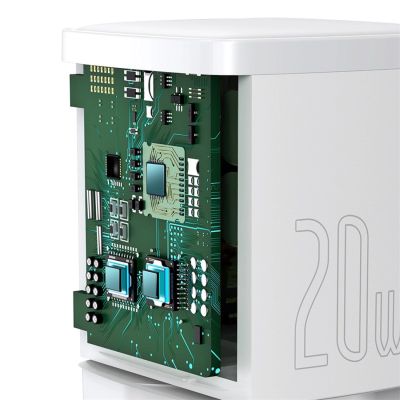 7. Ładowarka sieciowa Baseus Cube 20W PD USB-C - biała