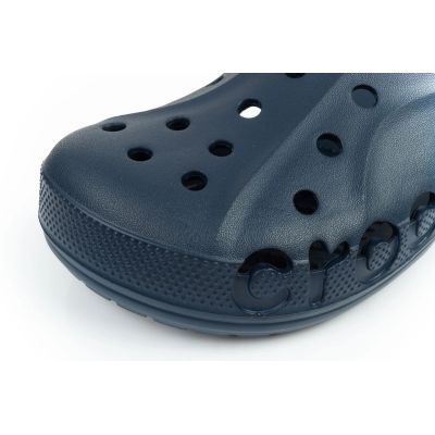25. Klapki  Crocs Baya W 10126-410