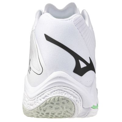 4. Buty Mizuno WAVE LIGHTNING Z8 MID V1GA240516
